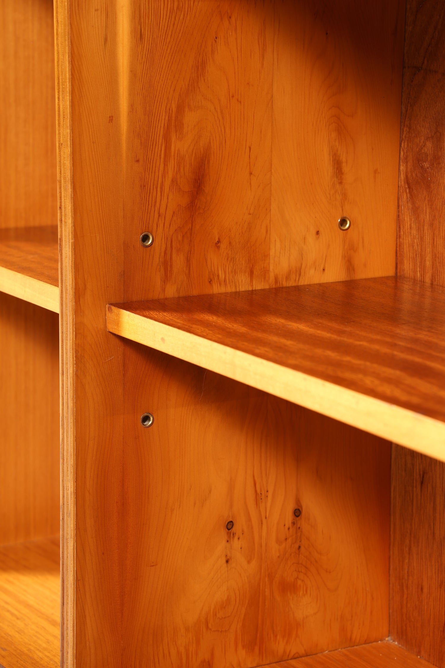 Wunderschönes Englisches Sideboard Schrank Antik Stil Eibe Bücherregal Kommode Regal