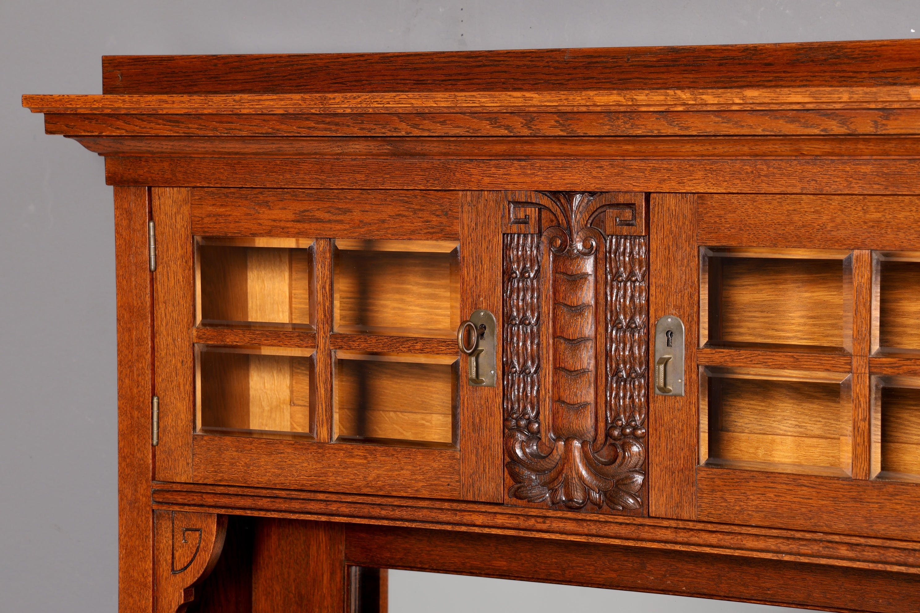 Wunderschöner Jugendstil Schrank Antik Buffet Eiche Anrichte Buffetschrank Vitrine Vintage