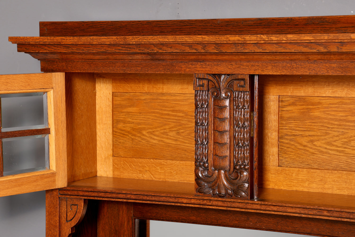 Wunderschöner Jugendstil Schrank Antik Buffet Eiche Anrichte Buffetschrank Vitrine Vintage