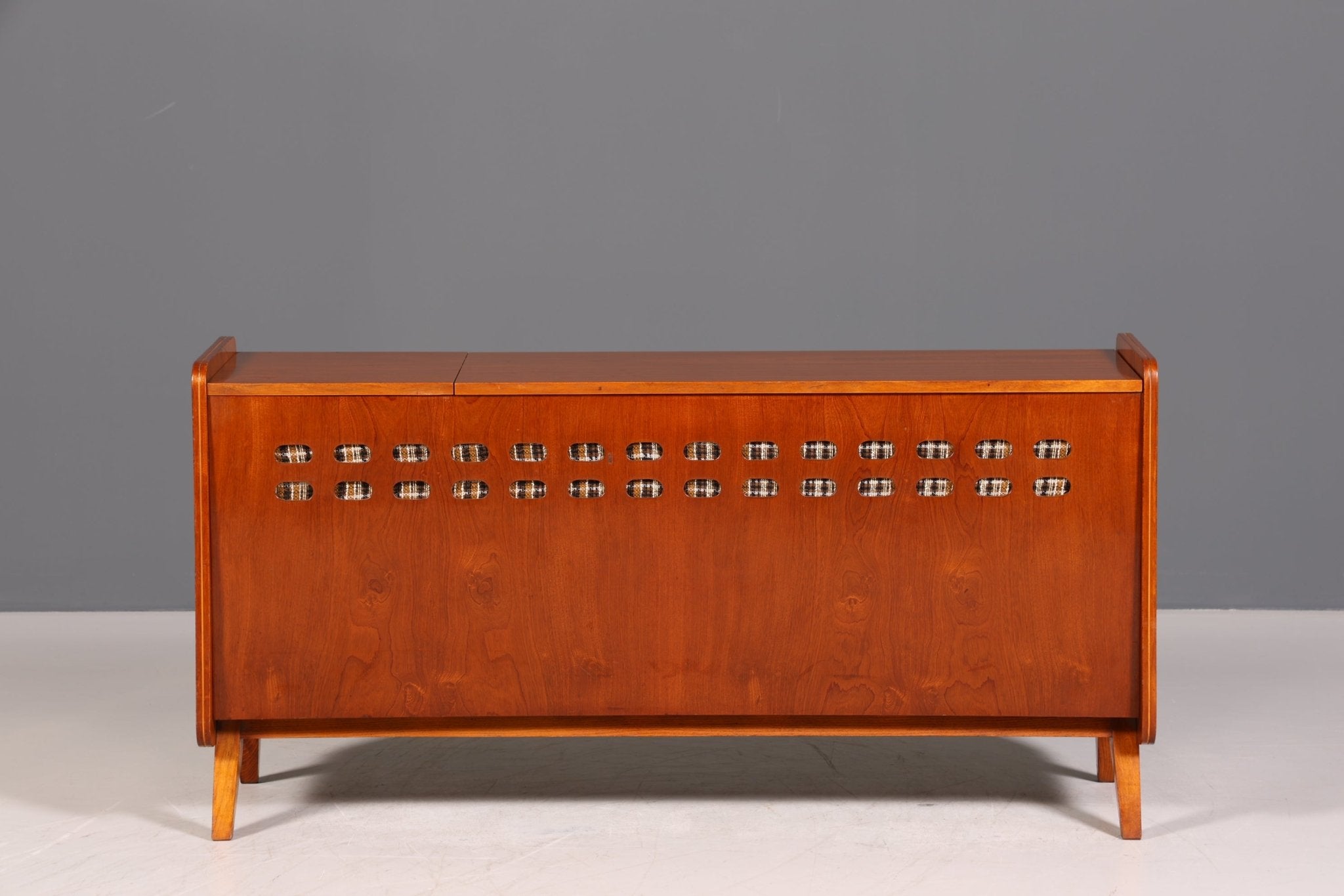 Edls Mid Century Wäschekorb  František Jirák für Tatra Nabytok Sideboard Klappschrank