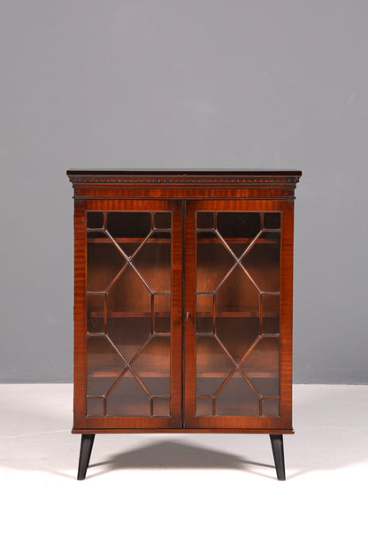 Traumhafte Englische Vitrine Mahagoni Bücherschrank Buffet Antik Stil Glasvitrine Schmal