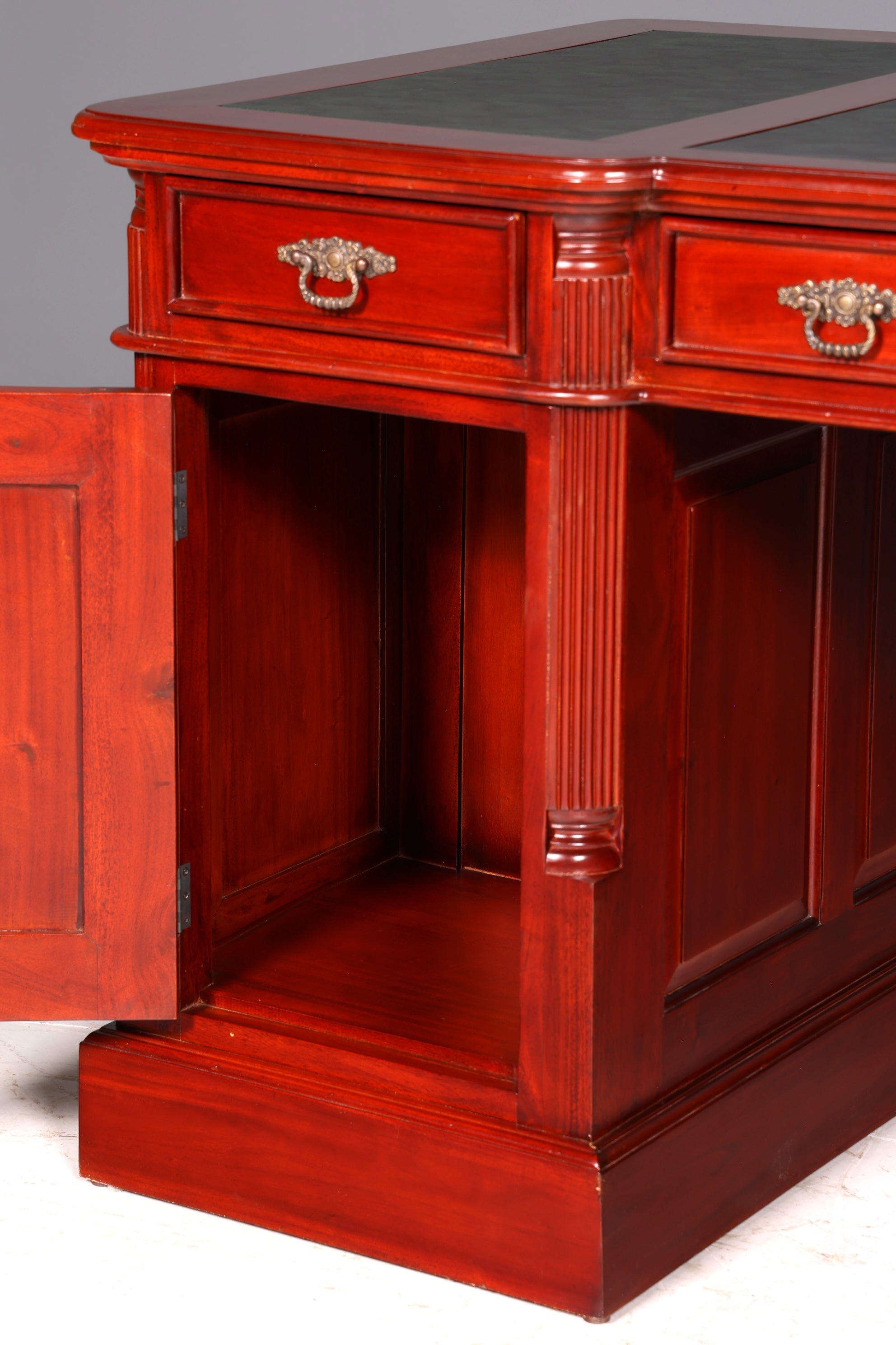 Wunderschöner Englischer Schreibtisch Mahagoni Lederauflage Bürotisch Office Desk Antik Vintage