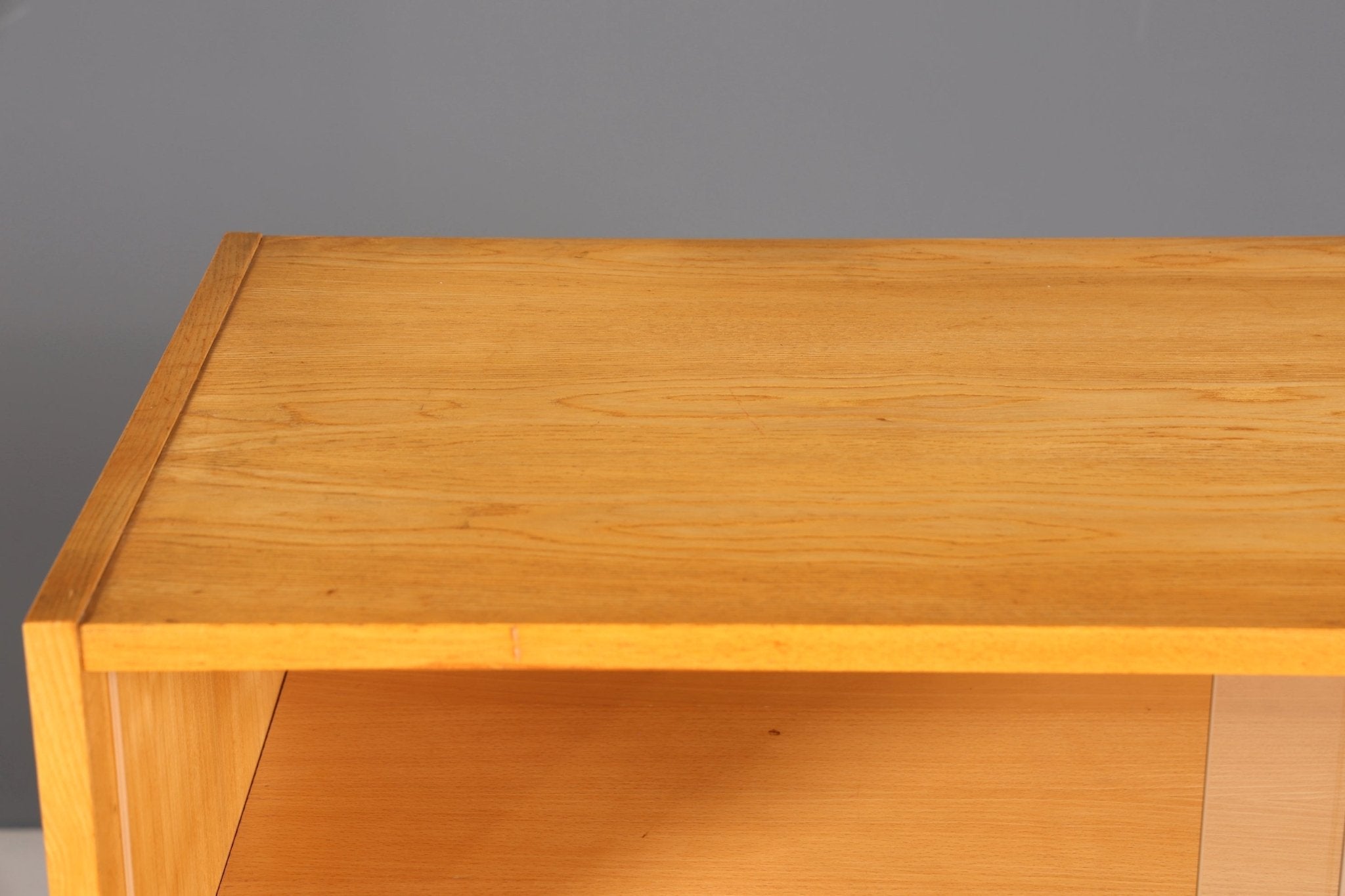 Schlichtes Original Hellerau Vitrine Mid Century Vertiko Schrank Franz Ehrlich 602 Kommode Regal