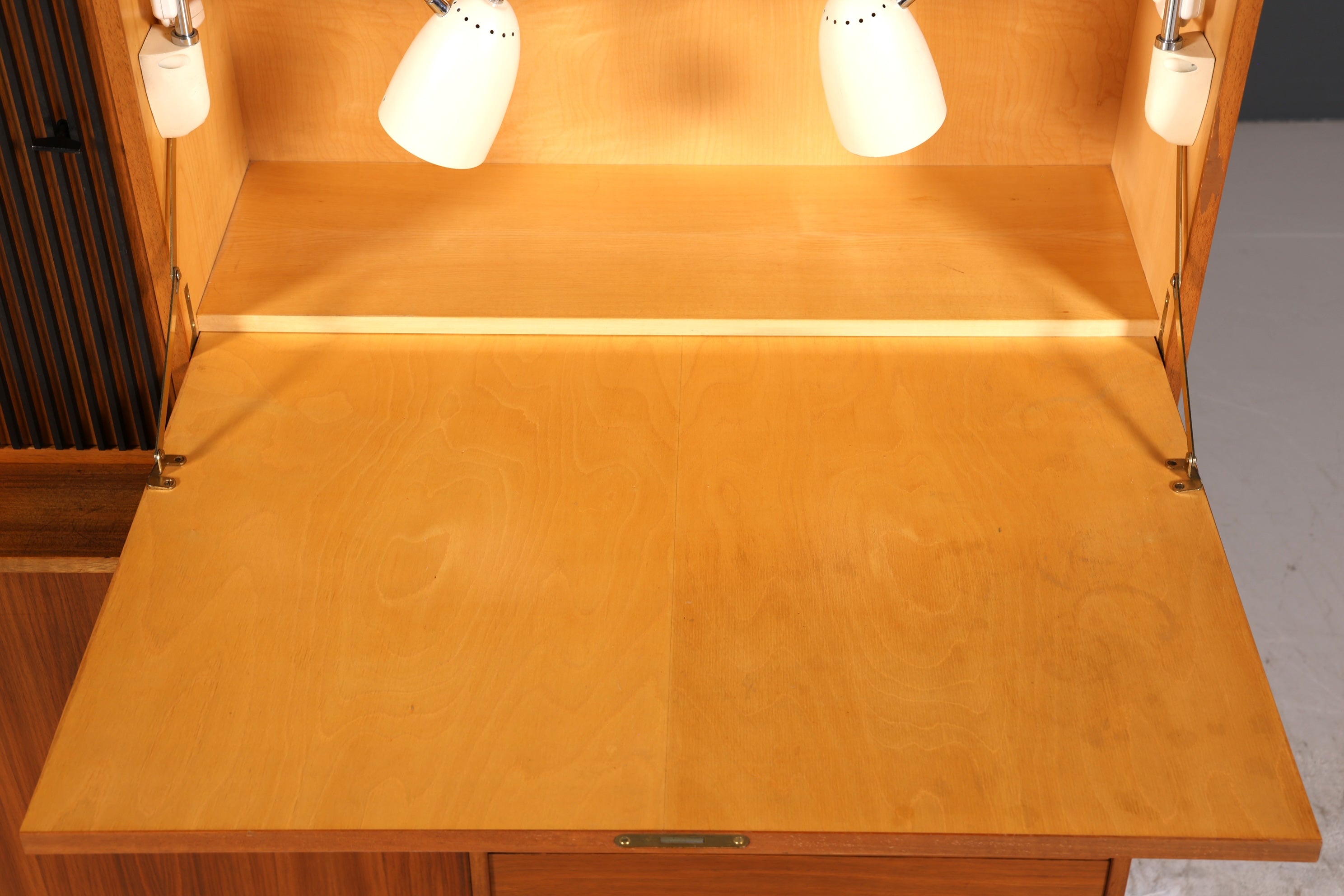 Wunderschöner Mid Century Schrank Bücherregal Sekretär Vintage Regal Highboard Holz Bookshelf VEB