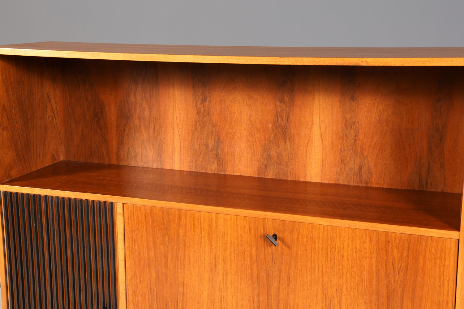 Wunderschöner Mid Century Schrank Bücherregal Sekretär Vintage Regal Highboard Holz Bookshelf VEB