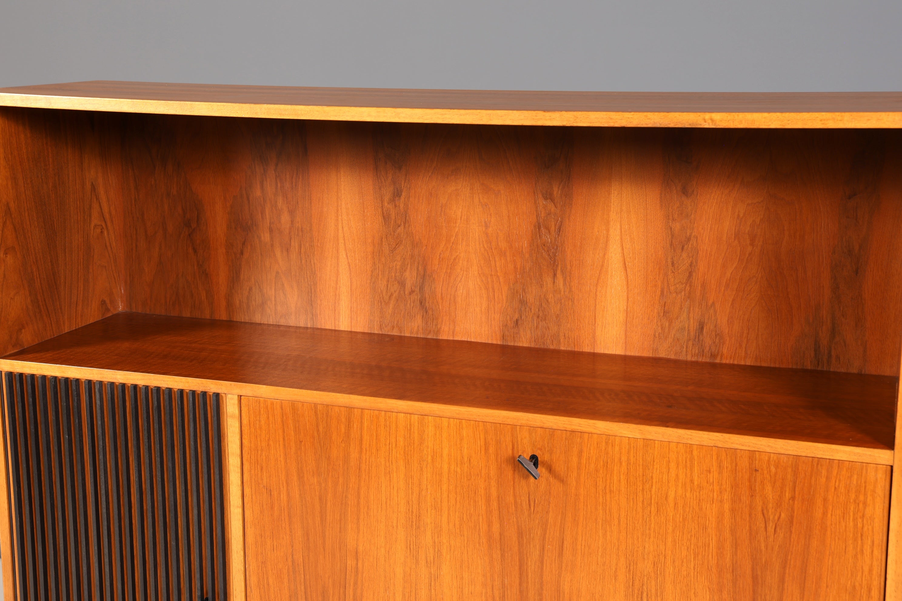 Wunderschöner Mid Century Schrank Bücherregal Sekretär Vintage Regal Highboard Holz Bookshelf VEB
