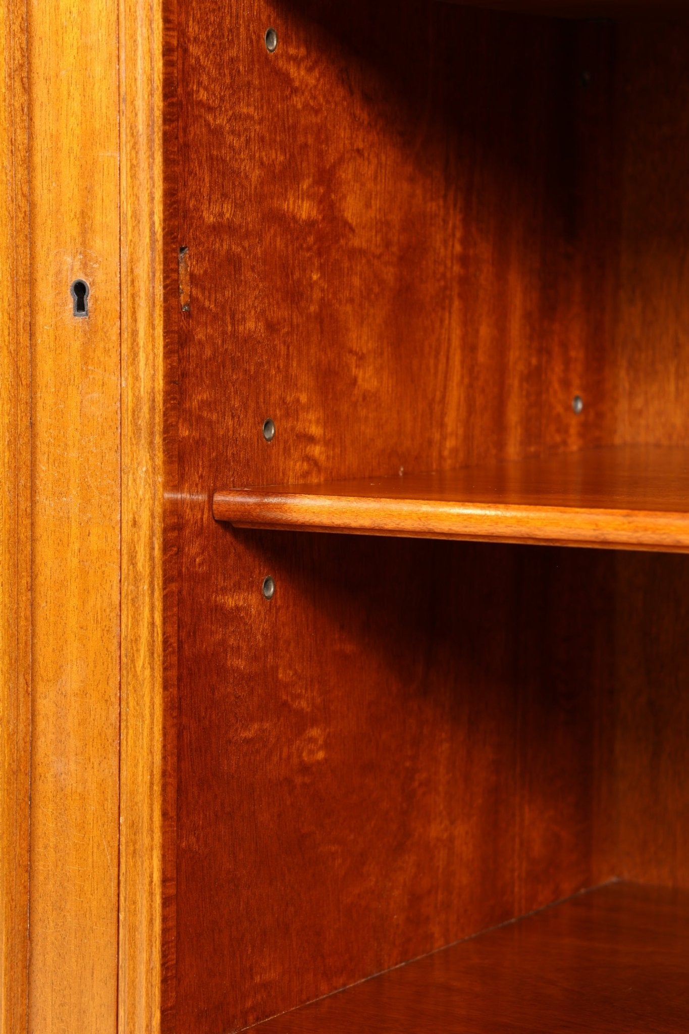 Wunderschöner Englischer Schrank Antik Mahagoni Vertiko Barock Stil Highboard Aktenschrank