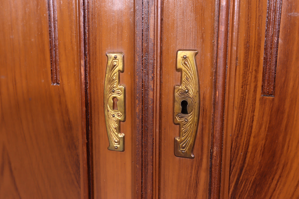 Traumhaftes Jugendstil Vertiko echt Holz Schrank Antik