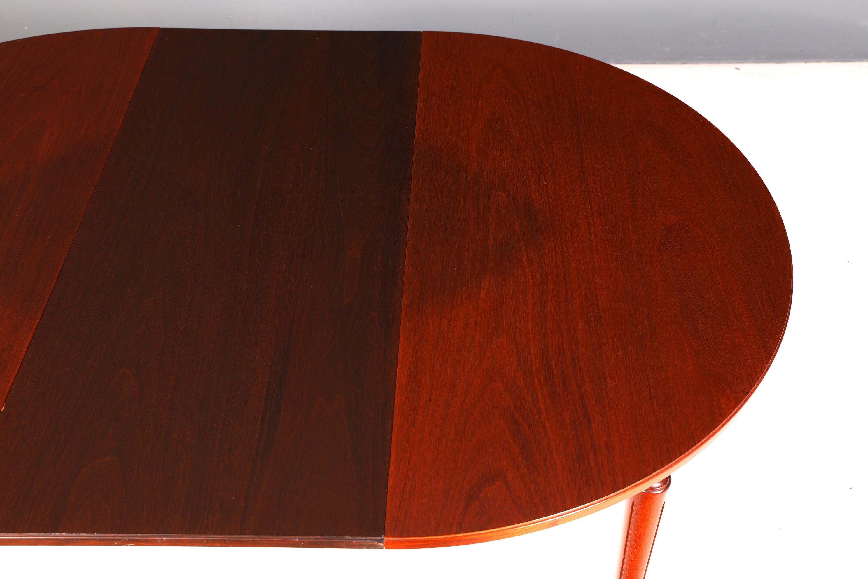 Stilvoller Tisch im Gustavianischen Stil Küchentisch Ausziehbar Antik Stil Esszimmer Tisch Esstisch Rund Vintage