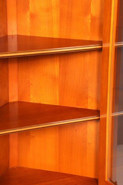 Wunderschöne Englische Eckvitrine Antik 60s Echt Holz Schrank Eckschrank Glasvitrine Vitrine