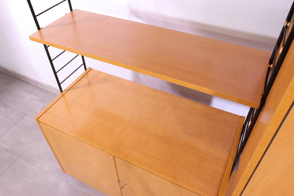 Traumhaftes Mid Century String Regal Modular Design Schrank 60s