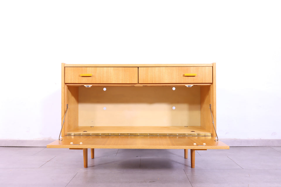 Schlichte Mid Century Kommode Retro Schrank Vintage