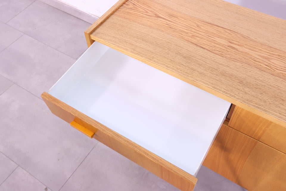 Schlichte Mid Century Kommode Retro Schrank Vintage