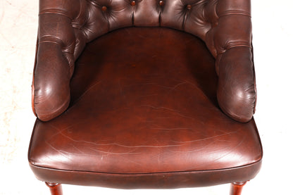 Wunderschöner Chesterfield Ledersessel Braun Echt Leder Englisch Clubsessel Sessel Knopfheftung Sekretär Stuhl Antik Vintage
