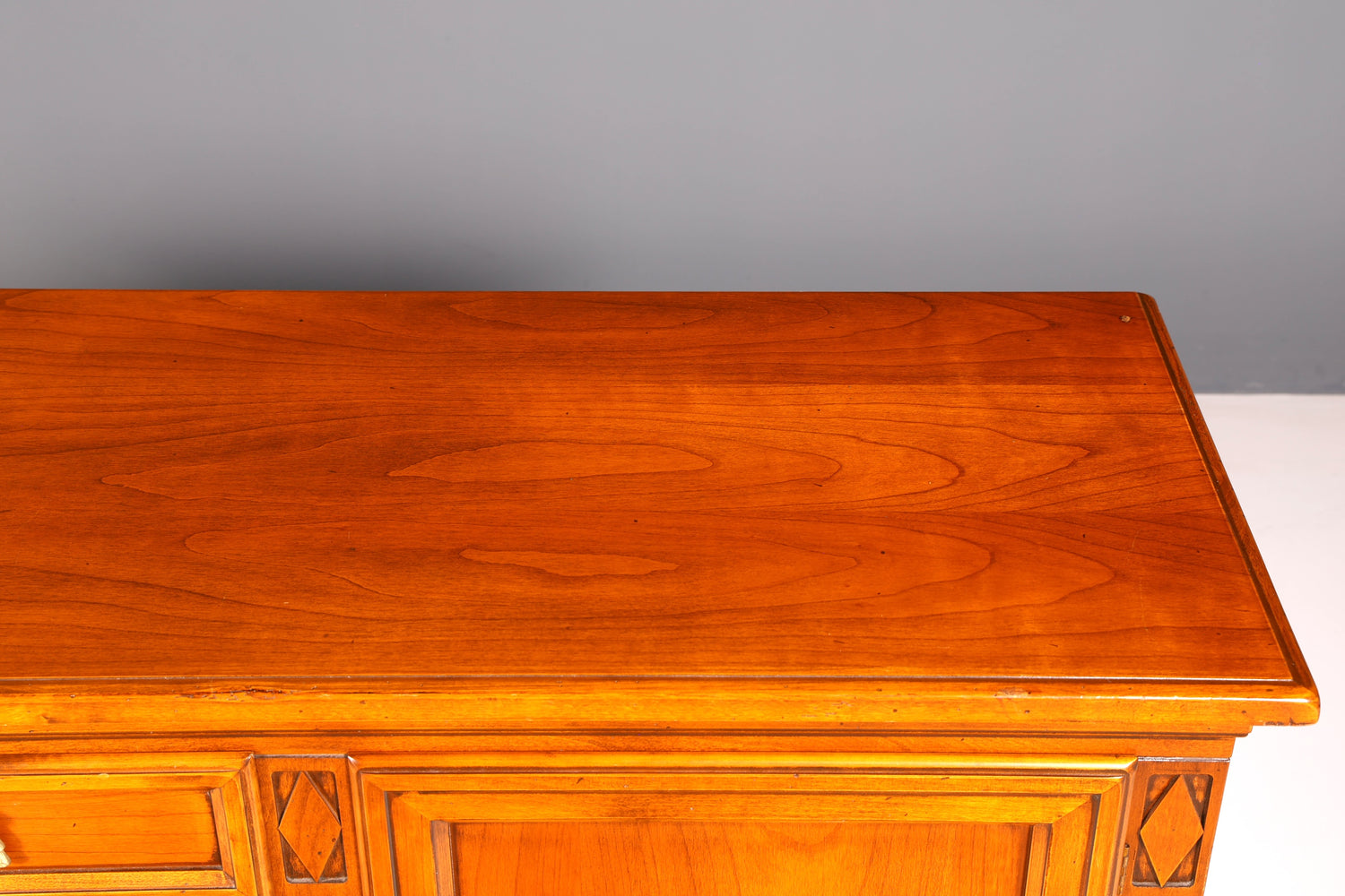 Wunderschönes Original Selva XXL Sideboard Antik Stil Villa Borghese Schrank Kommode Buffet Anrichte