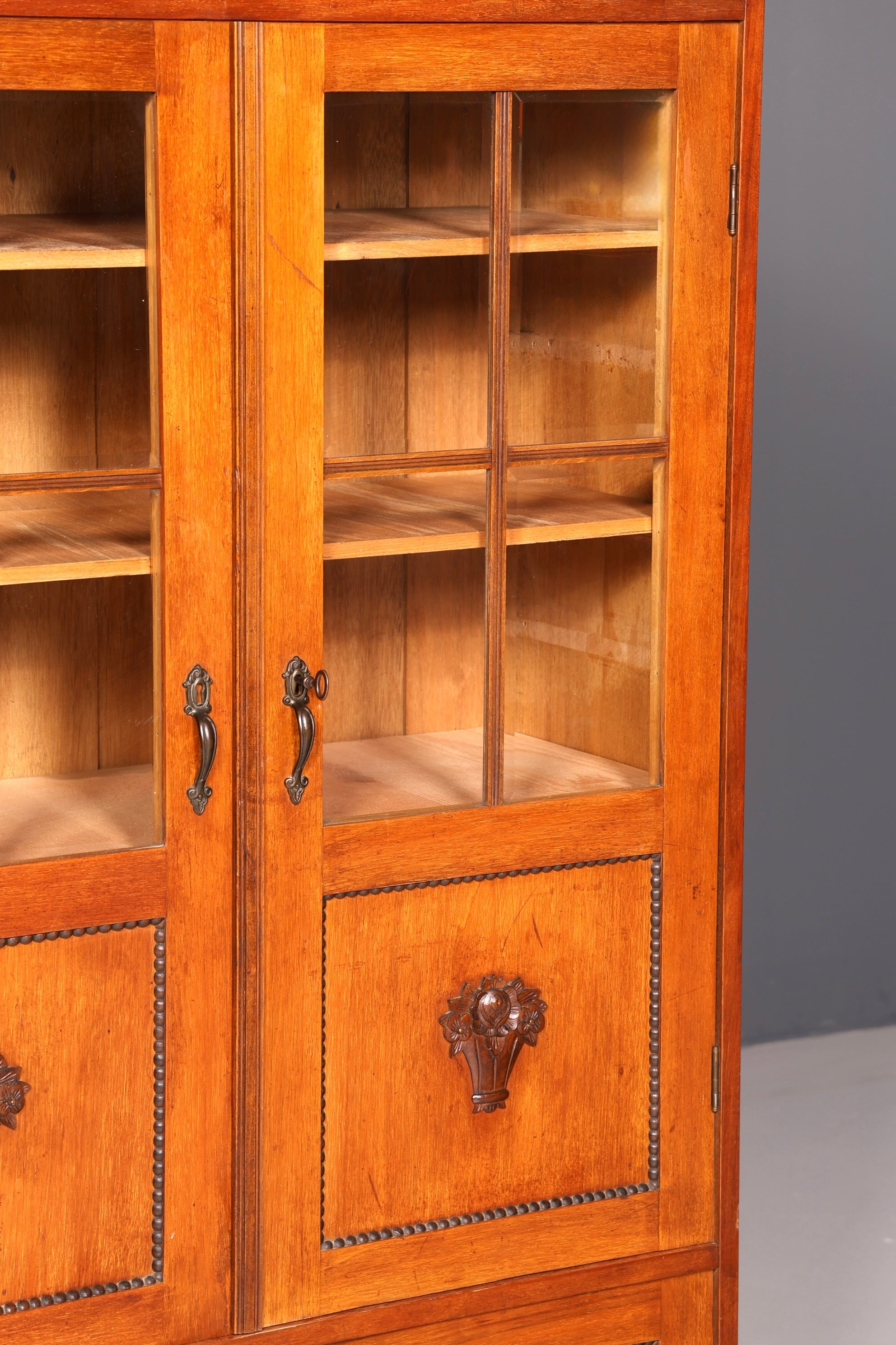 Traumhafte Jugendstil Vitrine Antik Holz Bücherschrank Eiche Antik Schrank Geschirrschrank