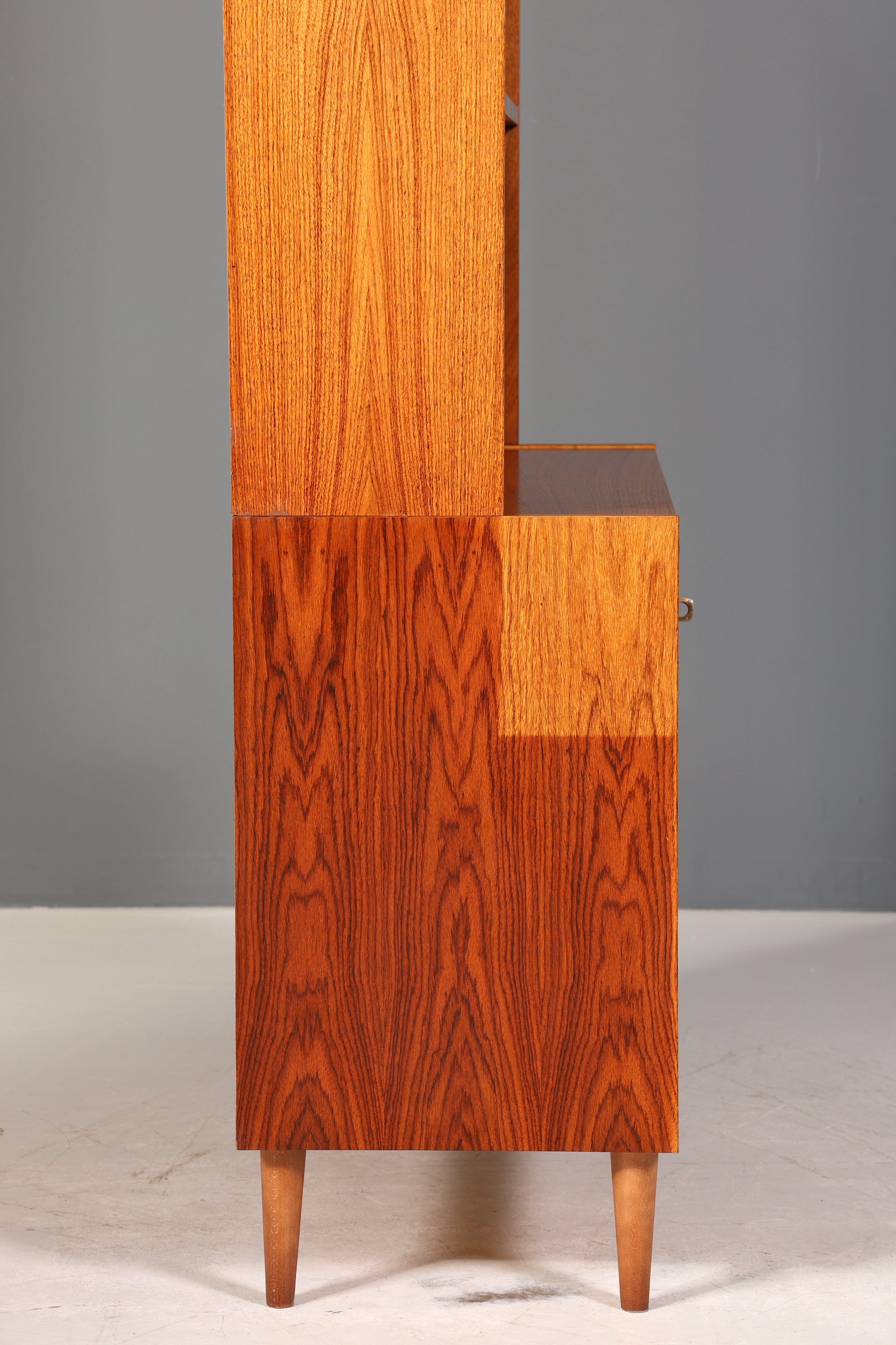 Traumhaftes Mid Century Regal echt Holz Schrank Danish Design Retro Kommode Vintage Bücherregal 60er Jahre 1 von 3