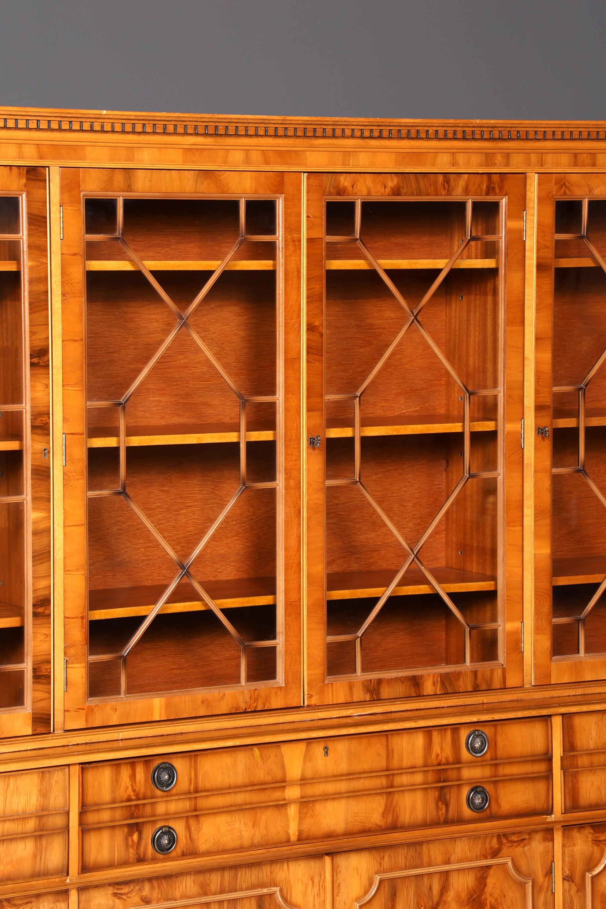 Beeindruckender Englischer Vitrinenschrank Echt Holz Sekretär Bibliothek Bücherschrank Buffet Antik Vintage