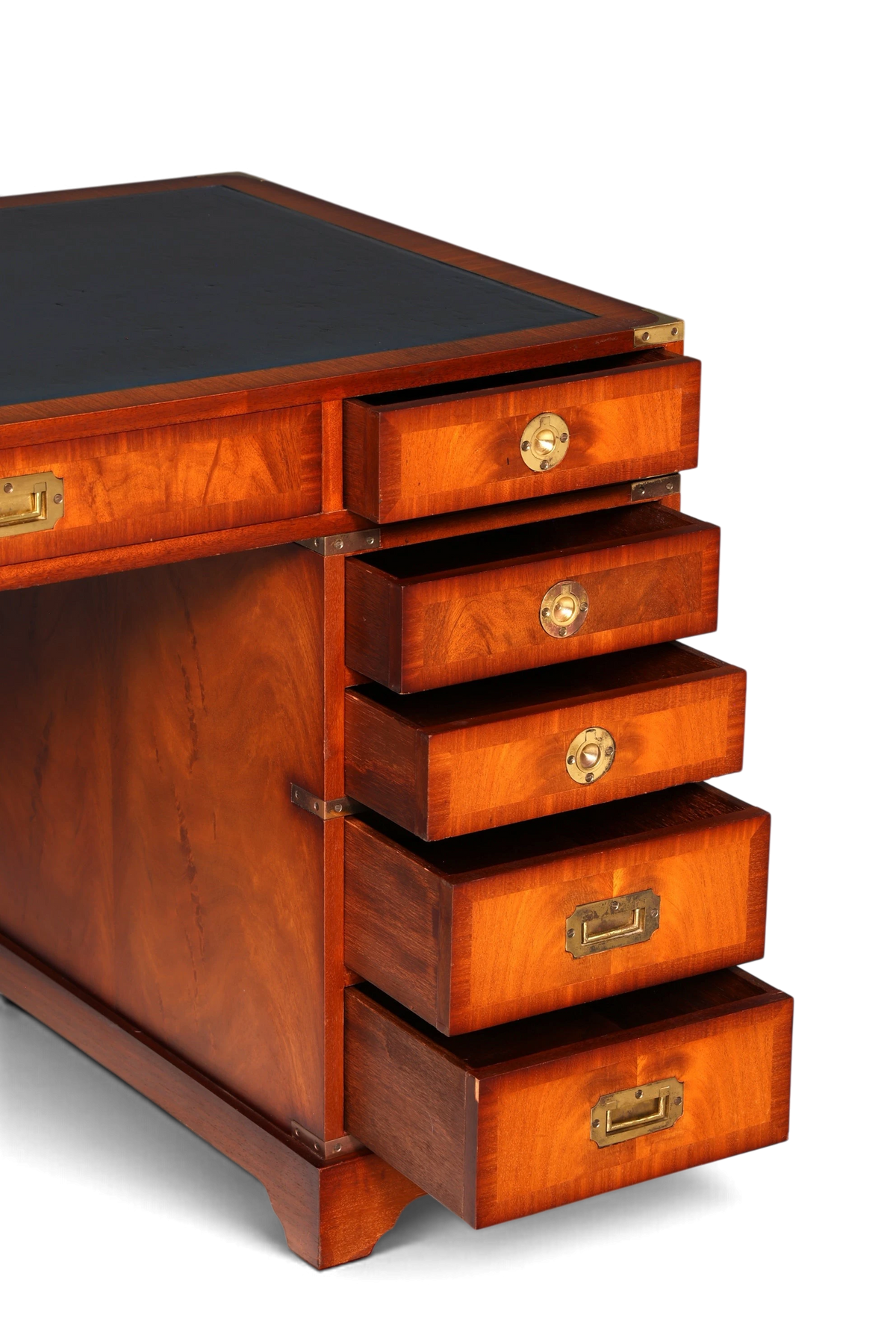 Hauptstadt Möblerei maritimer Military Chest Schreibtisch aus Holz mit schwarzer Lederauflage und Messingbeschlägen