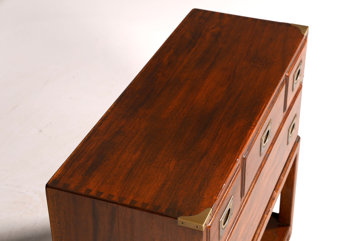 Wunderschöne Maritime Military Chest Kommode Mahagoni Englisch Beistellkommode Antik Vintage