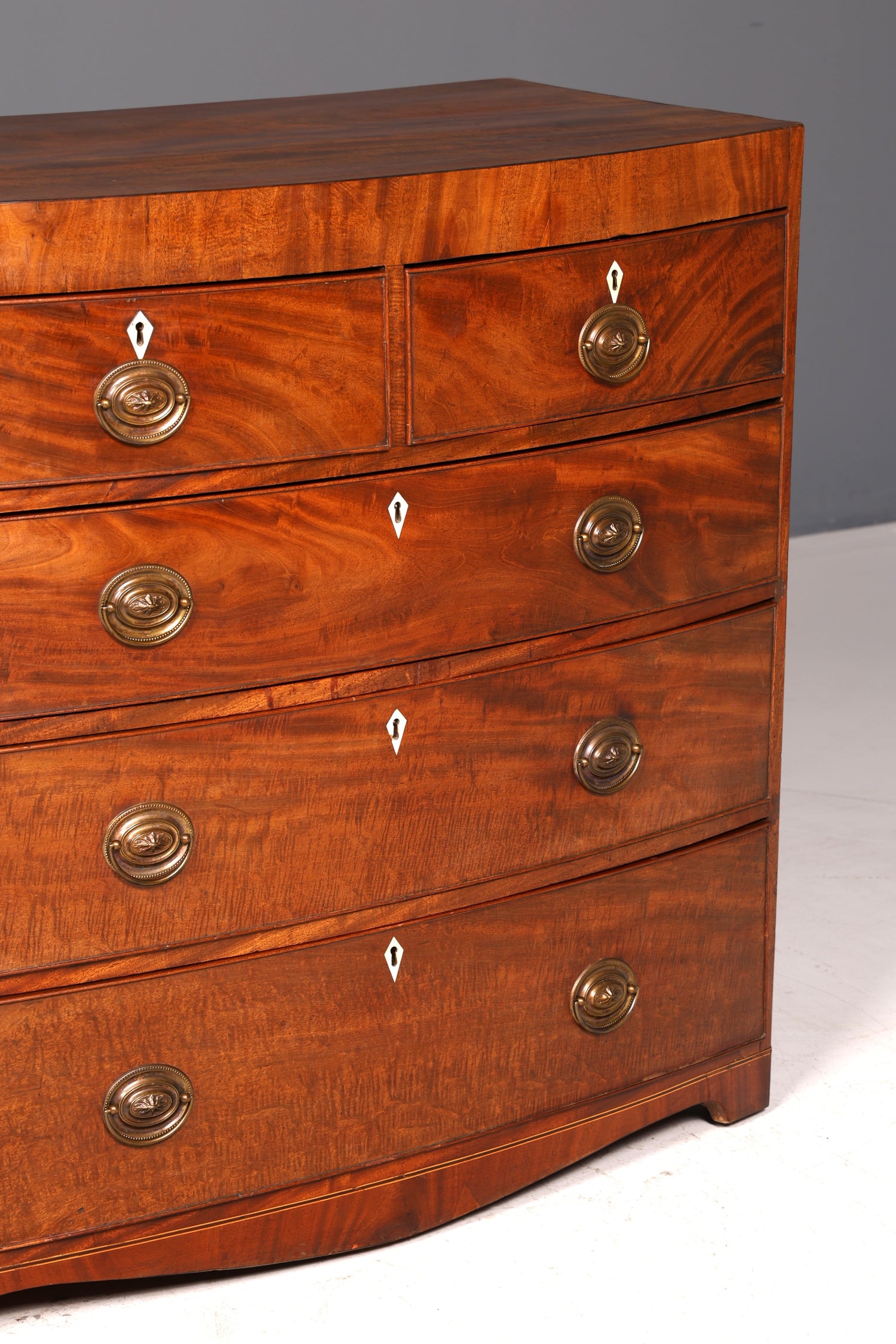 Wunderschöne Englische Kommode Mahagoni Antik Schubladenkommode Bow Front Schrank Sideboard Vintage