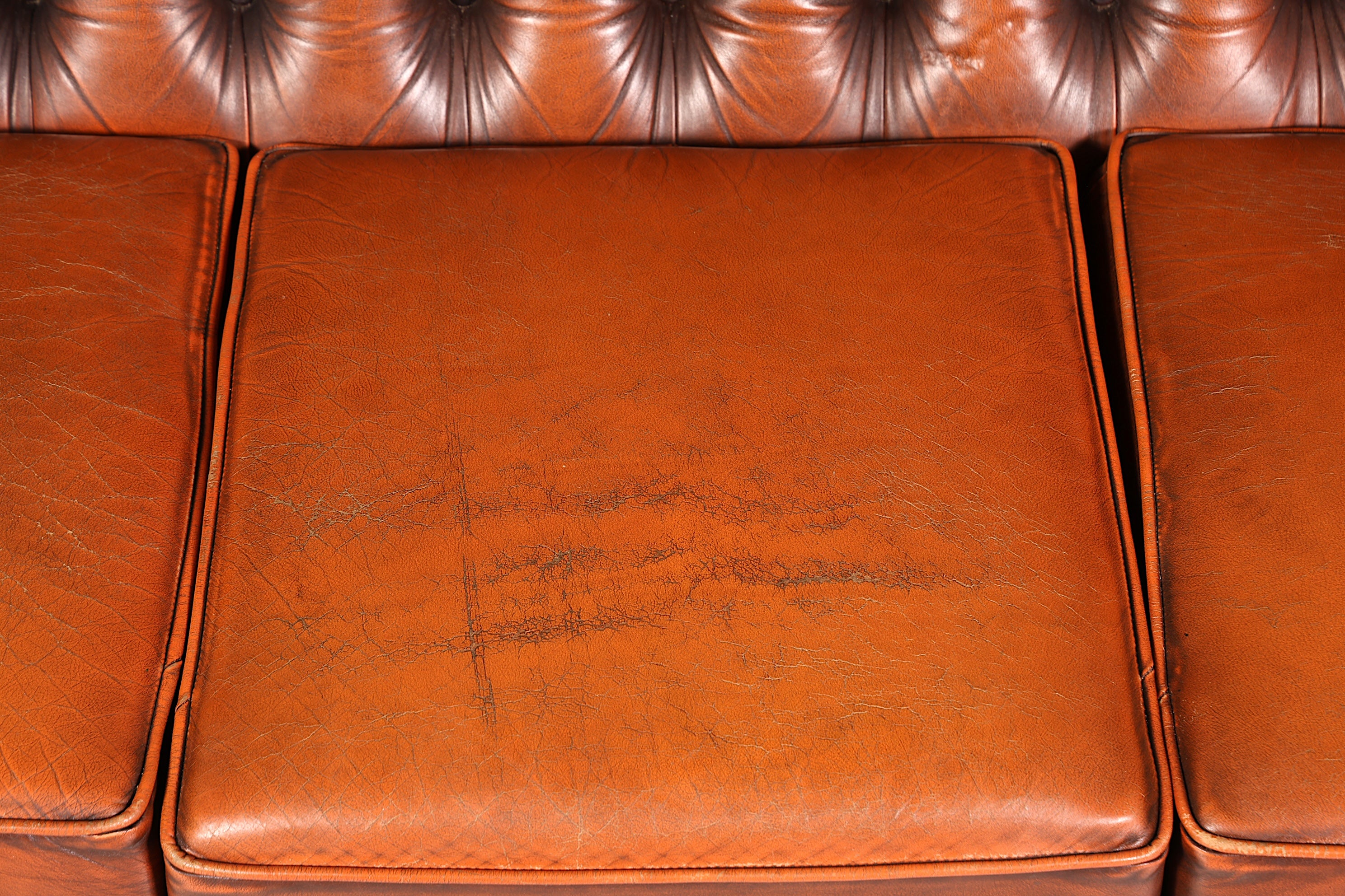 Wunderschönes Original Centurion Queen Anne Sofa 3-Sitzer Couch Chesterfield England Polstersofa