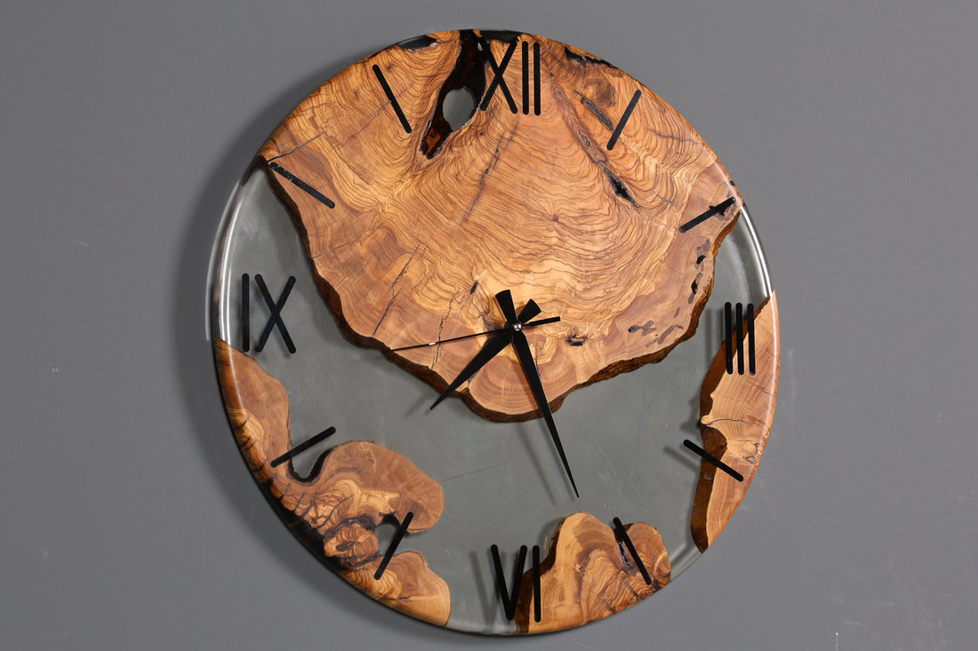 Stilvolle Handgefertigte XXL Epoxidharz Uhr Olivenbaum Wanduhr Epoxy Analog Uhr