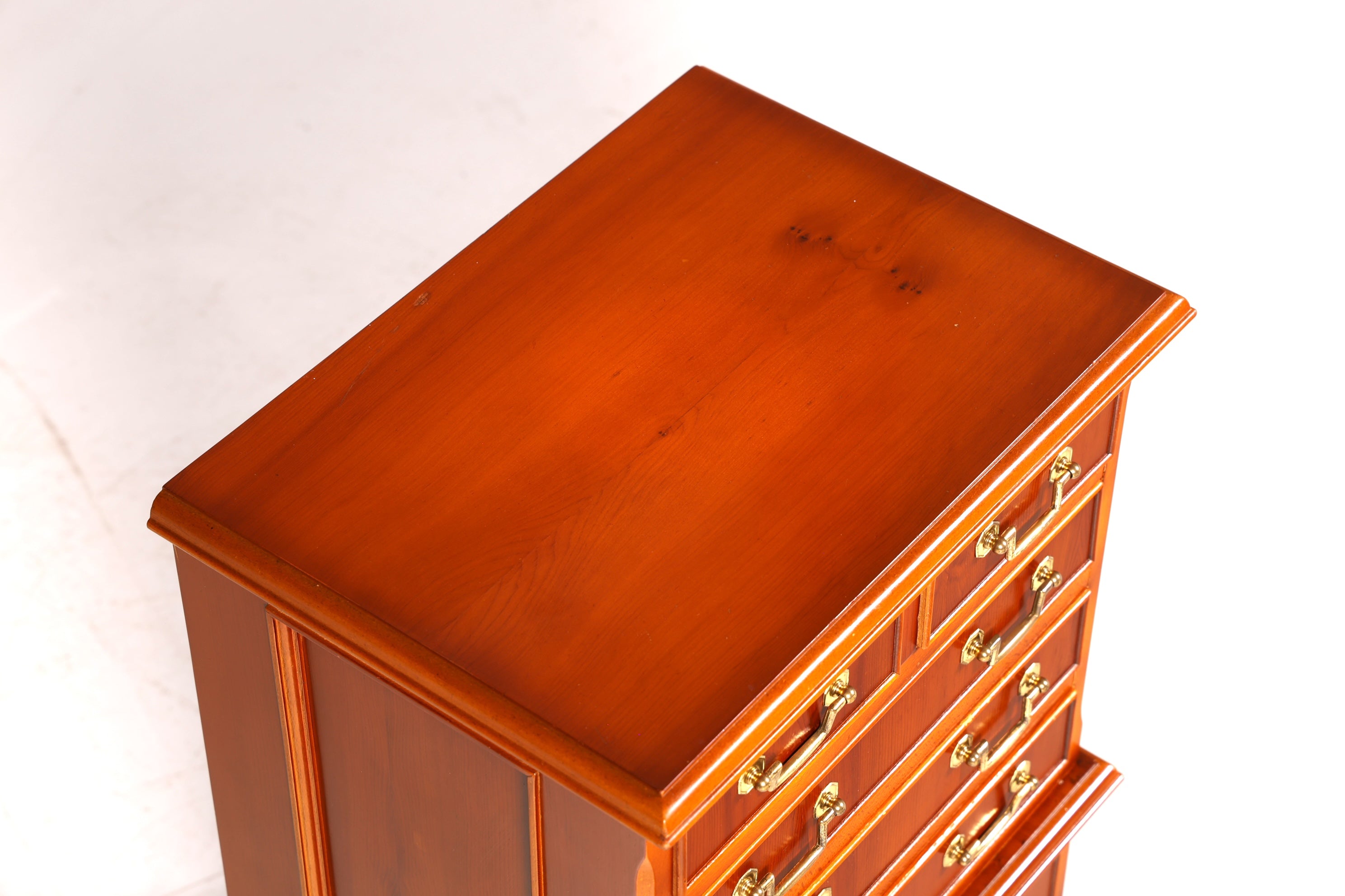 Wunderschöne Englische Kommode Eibe Antik Vertiko Schubladenkommode Chest Echt Holz Vintage