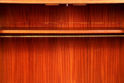 Wunderschöner Englischer Schrank Mahagoni Dielenschrank Wäscheschrank Kleiderschrank Antik Vintage
