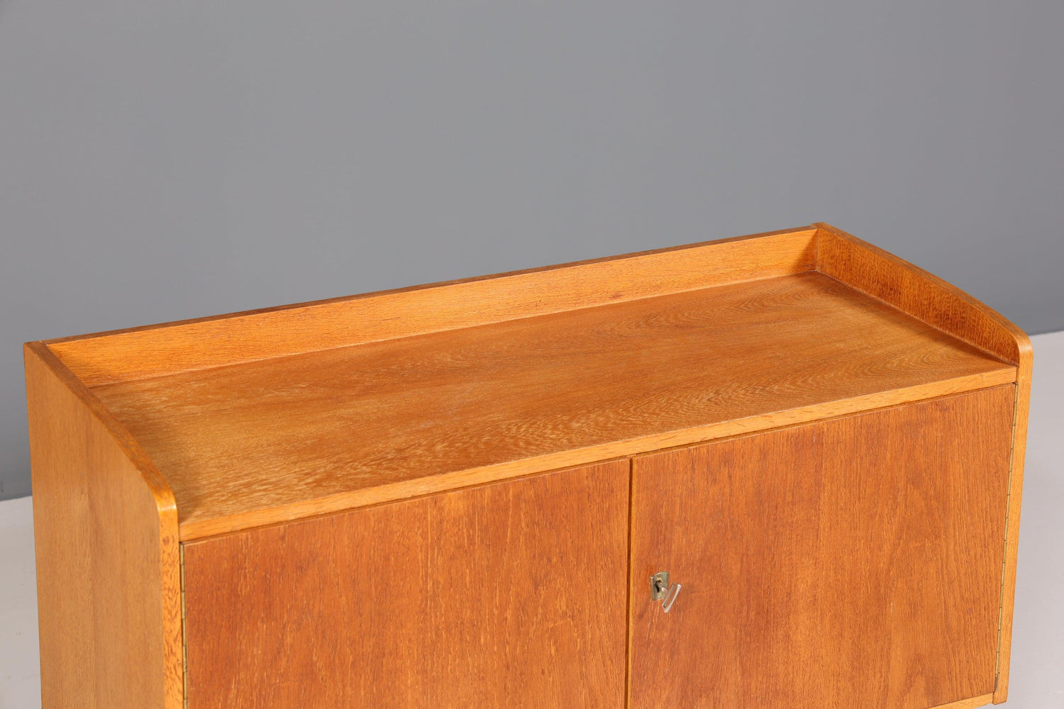 Schlichte Mid Century Kommode Vintage echt Holz Schrank Retro Flur Kommode 60er Jahre