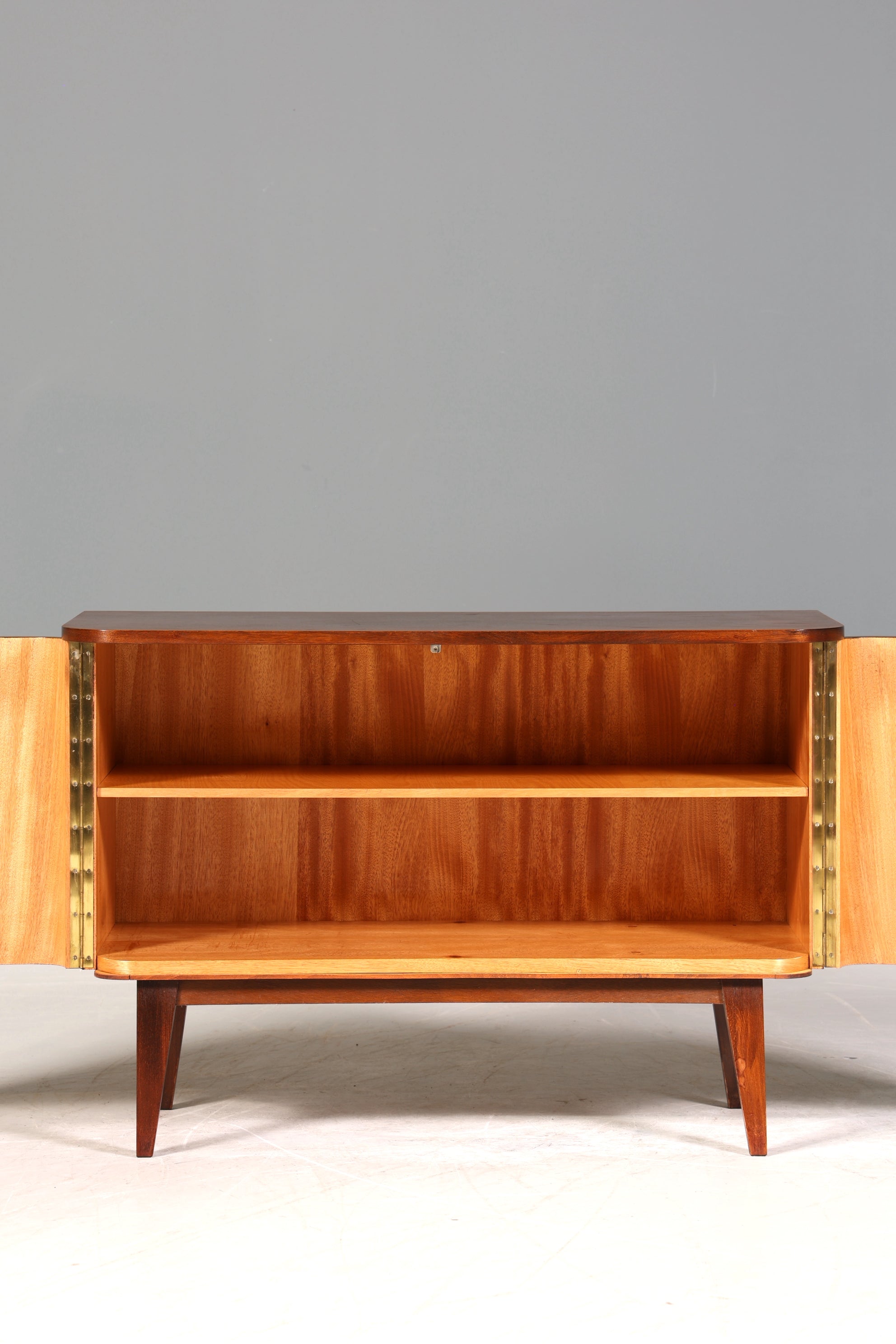 Wunderschöne Mid Century Kommode Vintage Schrank Retro Flur Kommode 60s Regal Sideboard
