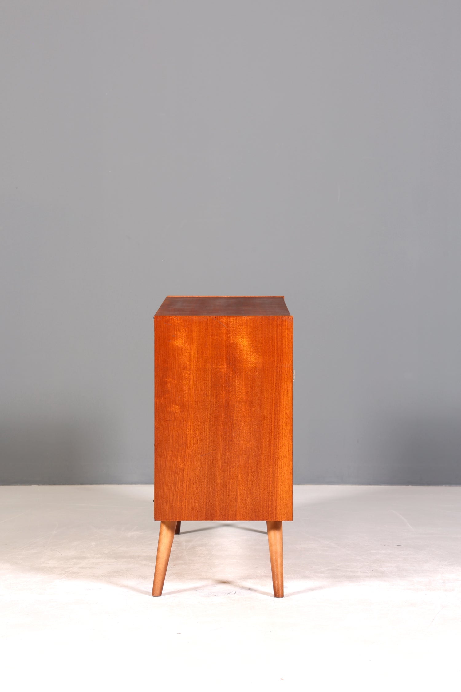 Wunderschöner Mid Century Schrank Vintage Kommode Retro Flur Kommode 60s Regal Sideboard