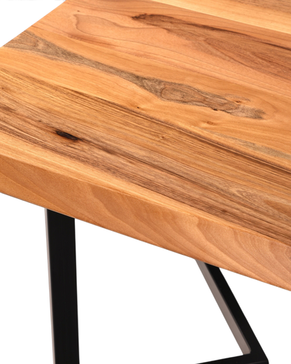 Traumhafter Nussbaum Tisch 220cm-95cm Esszimmer Tisch Baumkanten Platte massiv Holz Küchentisch
