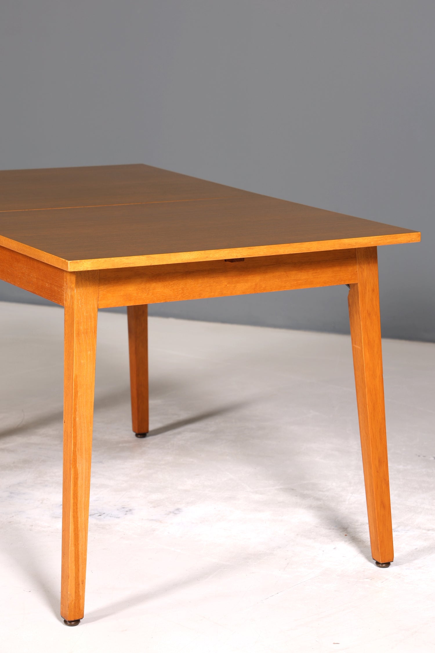 Traumhafter Mid Century Küchentisch Vintage Tisch ausziehbar und höhenverstellbar Esszimmer Tisch VEB