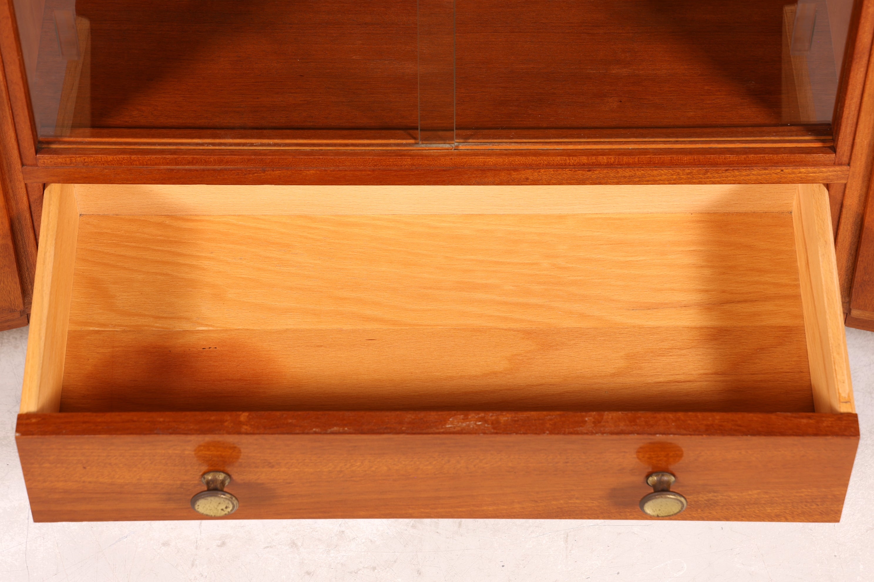 Wunderschönes Mid Century Sideboard Vintage Vitrine Kommode TV Schrank Flurkommode 60s
