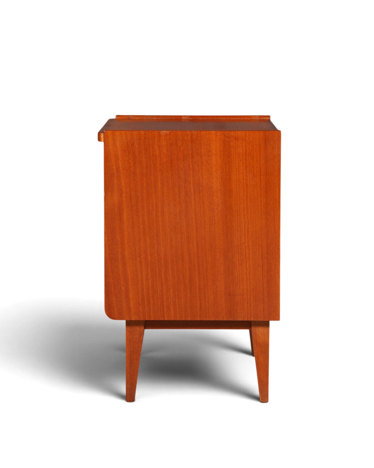 Hauptstadt Möblerei Mid Century Nachttisch aus Echtholz mit konischen Beinen in Vintage Danish Design Seitenansicht
