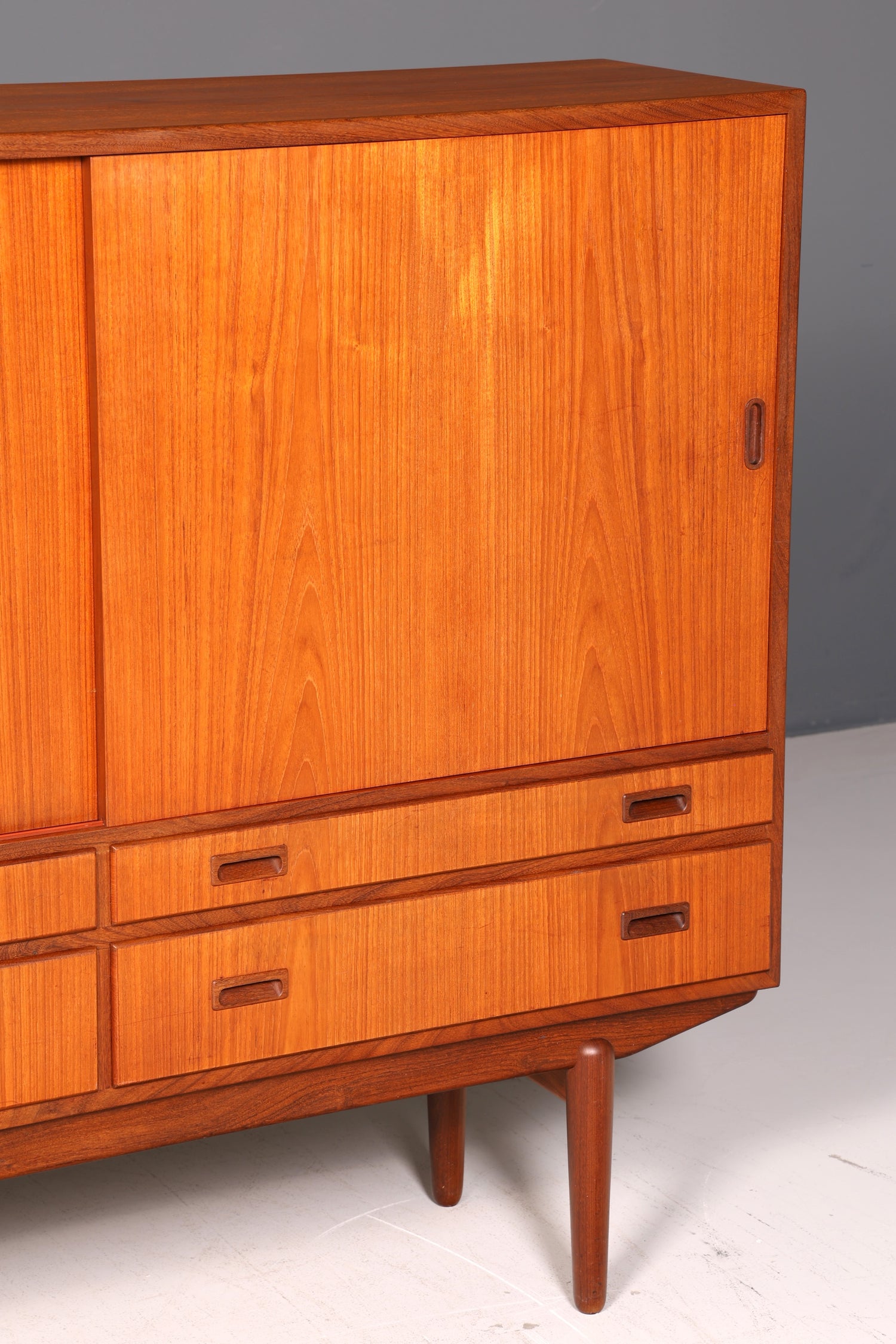 Edles Mid Century Sideboard Vintage Schrank Retro Highboard Danish Design Teak Holz Kommode Designer