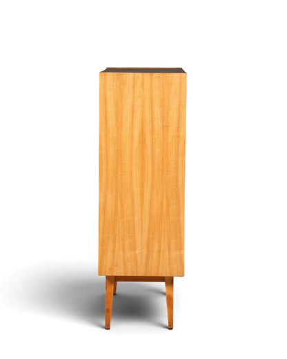 Hauptstadt Möblerei Hellerau Schrank Modell 602 von Franz Ehrlich im Mid Century Design, Seitenansicht aus Echtholz