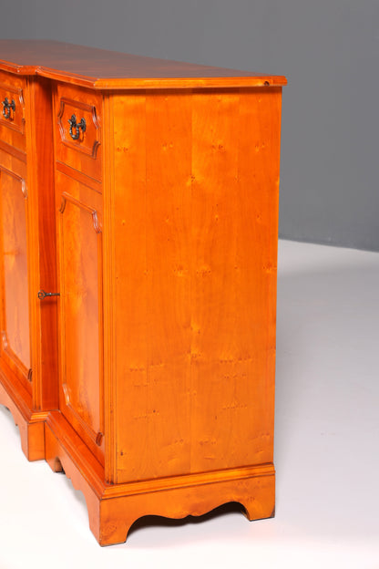 Wunderschönes Englisches Sideboard Eibe Schrank Antik Stil Buffetschrank Kommode