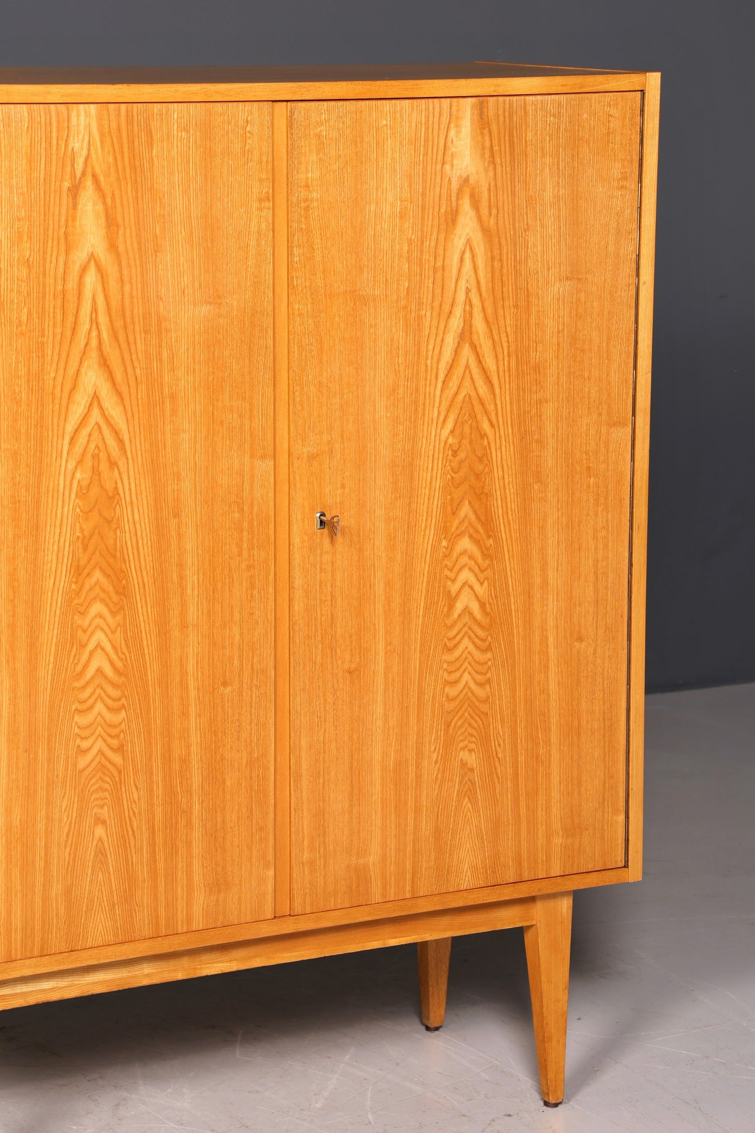 Wunderschöner Original Hellerau Schrank Kommode Mid Century Regal Franz Ehrlich 602 Vintage Highboard