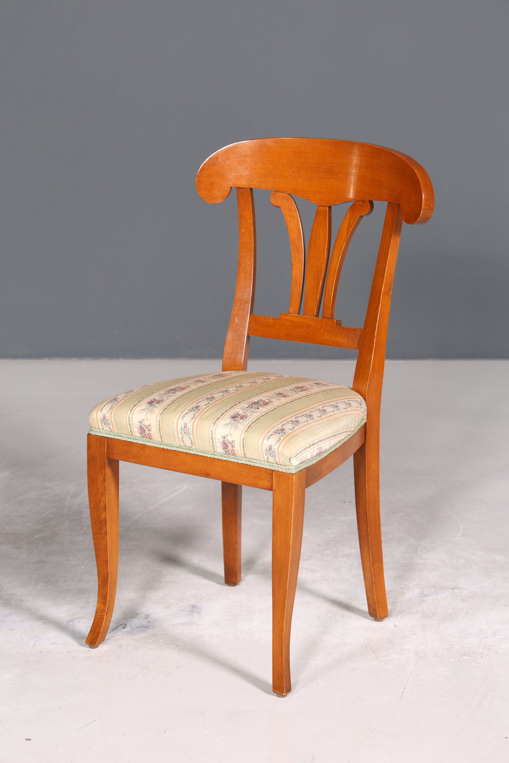 Wunderschöner Selva Stuhl Antik Biedermeier Stil Sekretär Stuhl Esszimmer Stuhl Küchenstuhl