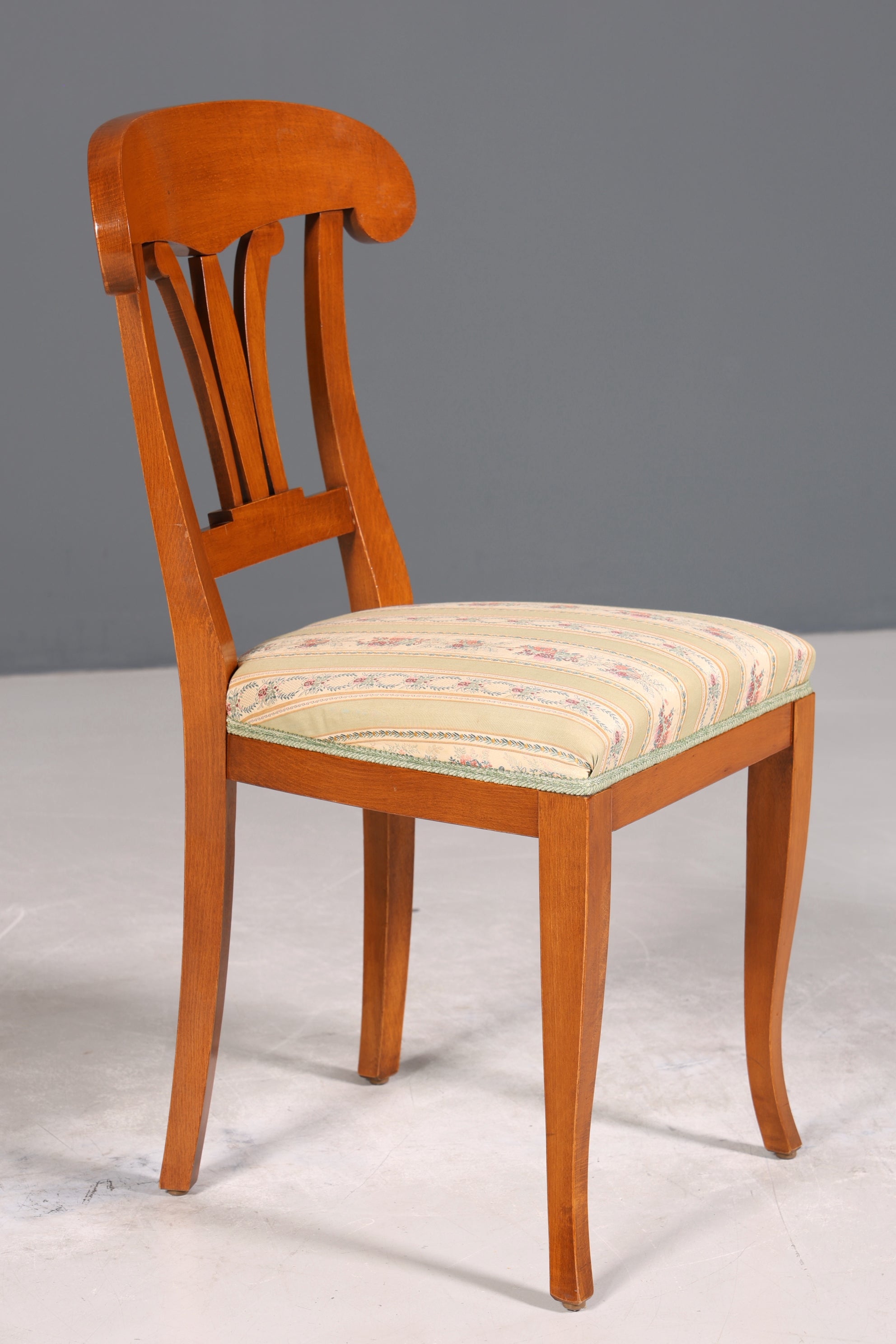 Wunderschöner Selva Stuhl Antik Biedermeier Stil Sekretär Stuhl Esszimmer Stuhl Küchenstuhl