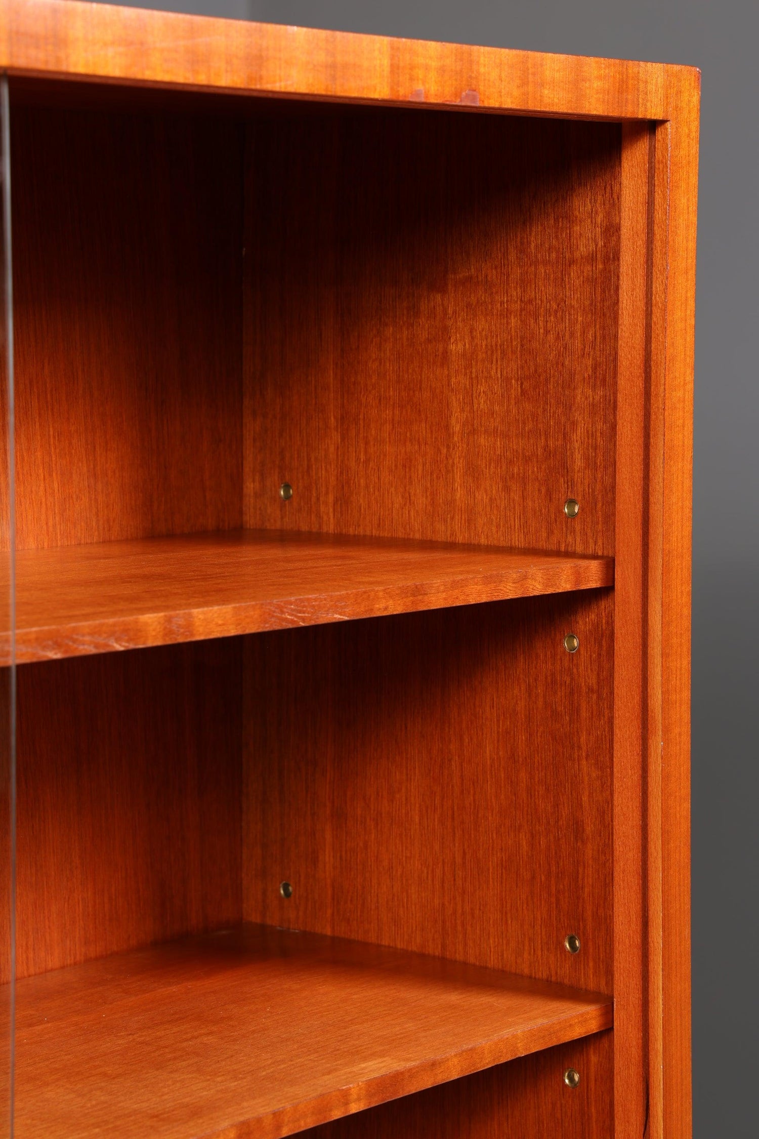 Wunderschöne Mid Century Vitrine Retro Regal Vintage Bücherregal Schrank 2 von 2