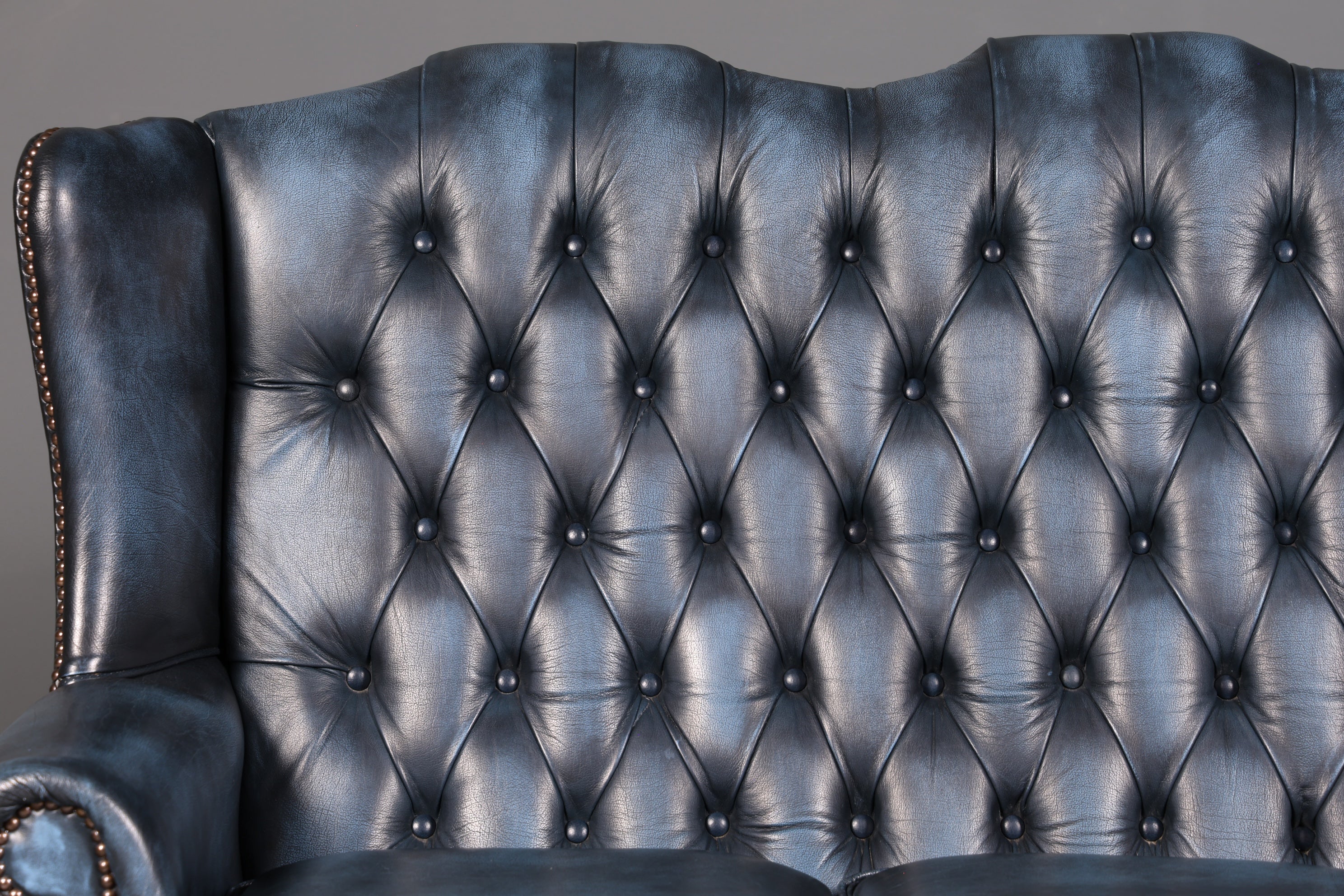 Beautiful original Chesterfield three-seater sofa, Queen Anne, blue English leather couch, England upholstered sofa