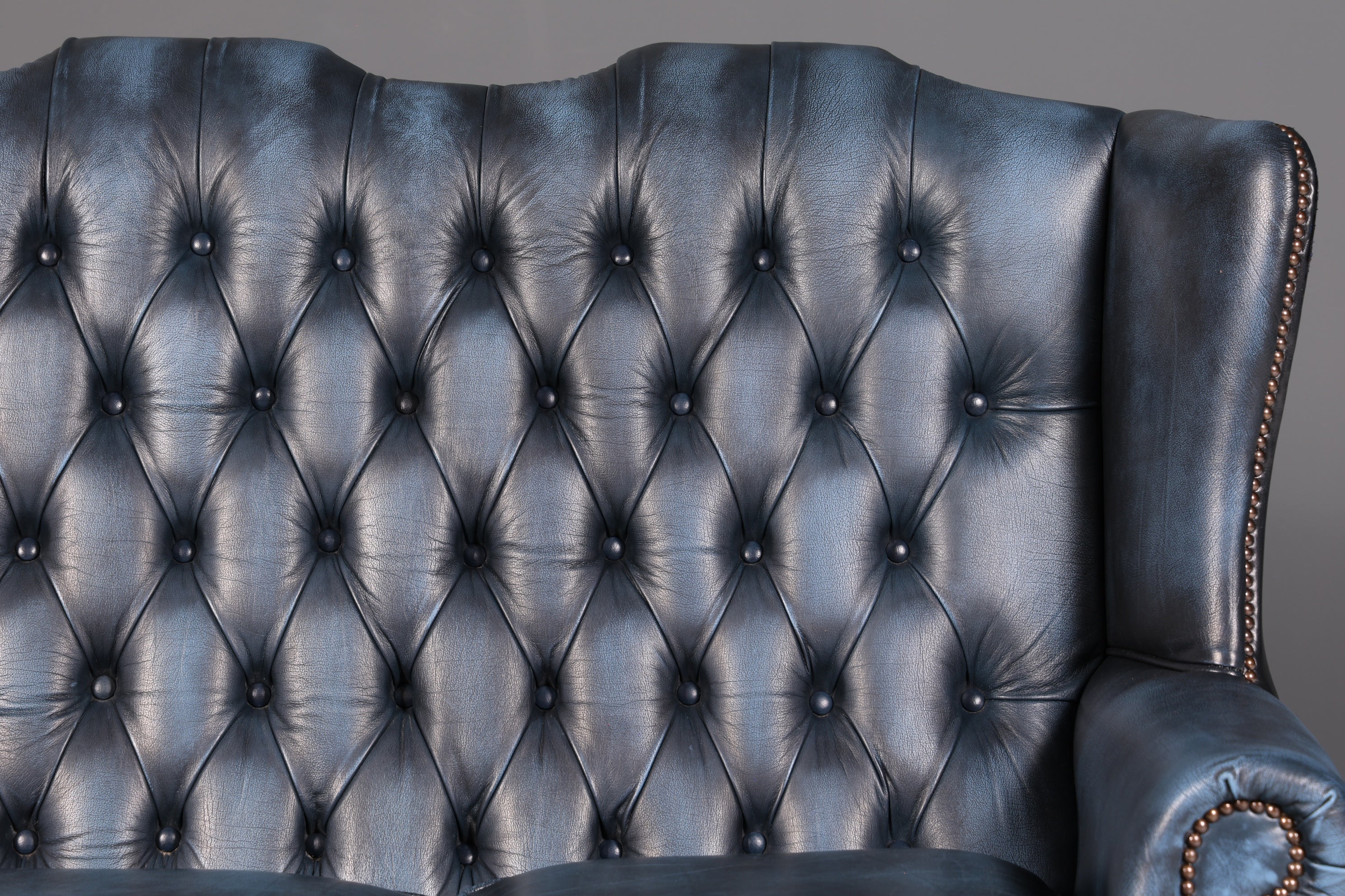 Beautiful original Chesterfield three-seater sofa, Queen Anne, blue English leather couch, England upholstered sofa