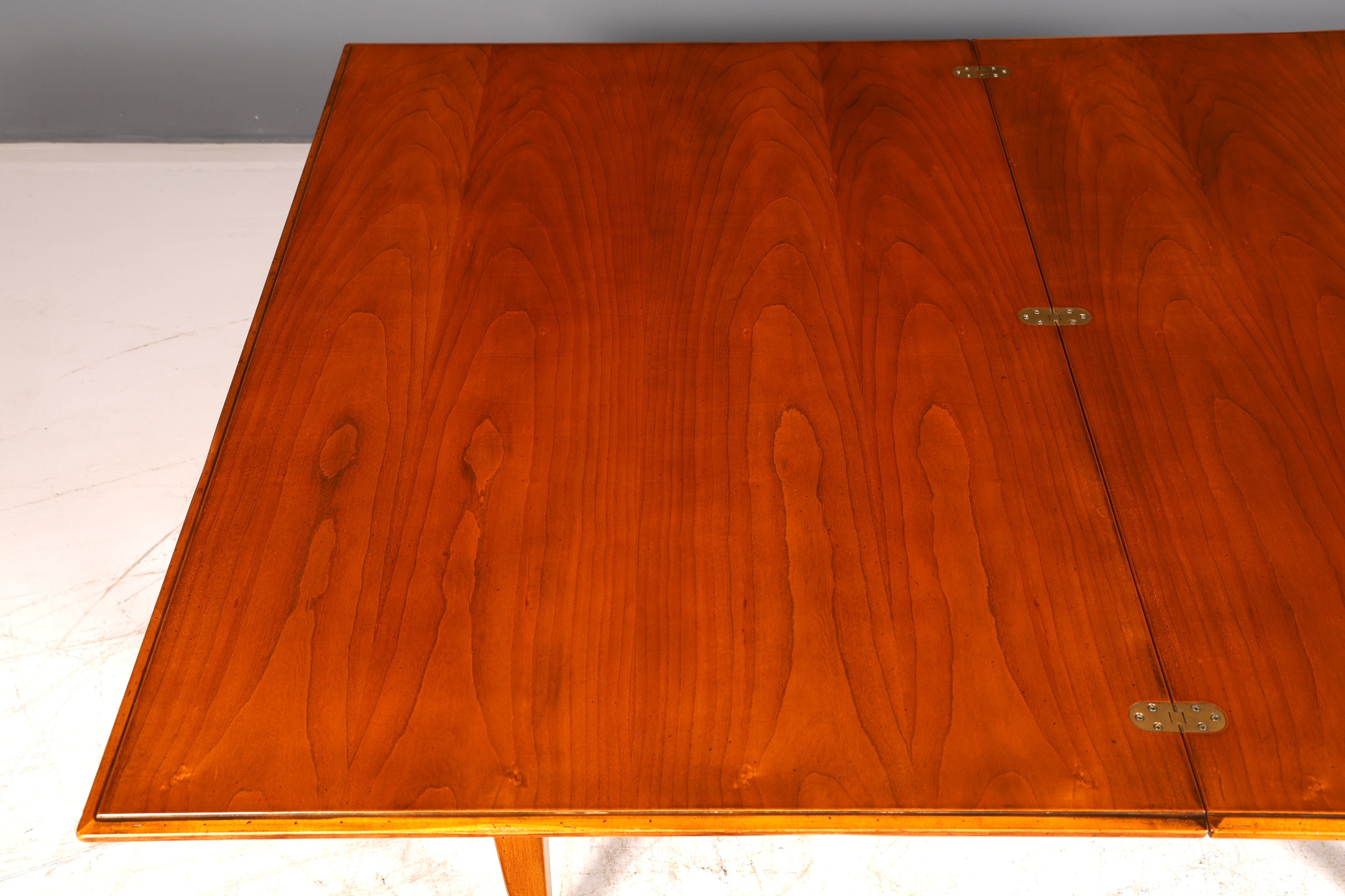 Dreamy Original Selva Table in Antique Style, Villa Borghese Extendable Dining Table and Kitchen Table