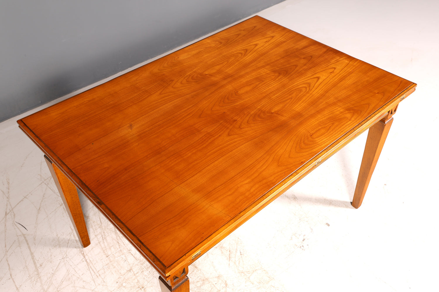 Dreamy Original Selva Table in Antique Style, Villa Borghese Extendable Dining Table and Kitchen Table