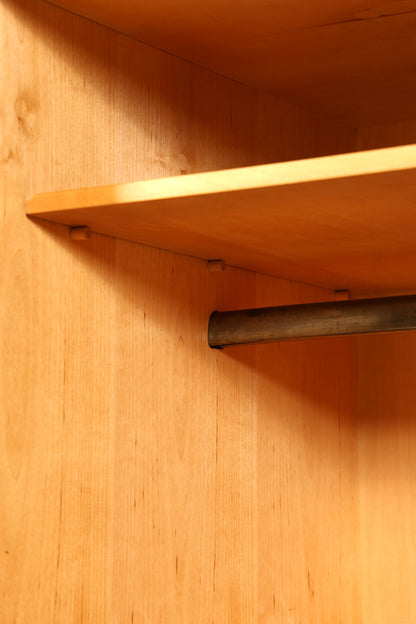 Traumhafter Mid Century Kleiderschrank Schiebetür Schrank Vintage Schrank Retro Wäscheschrank