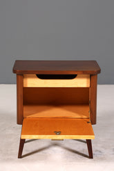 Wunderschöne Mid Century Kommode Vintage Klappschränkchen Retro Nachttisch 1 von 2