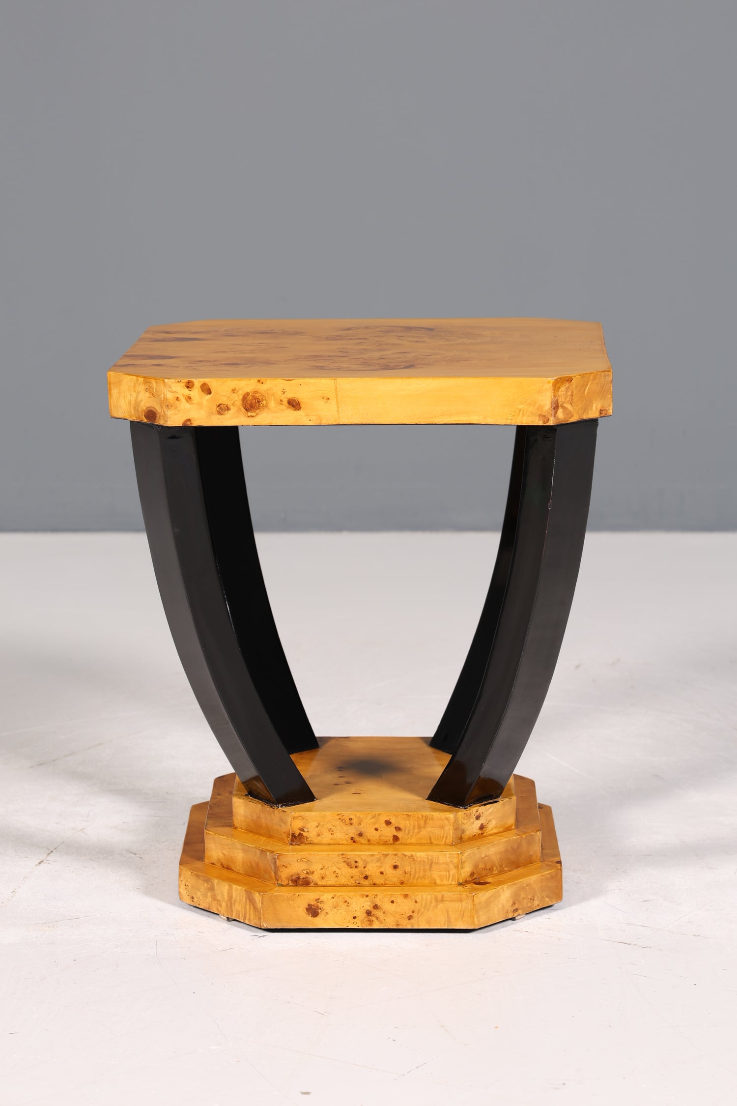 Elegant Art Deco design side table, antique style coffee table, storage table